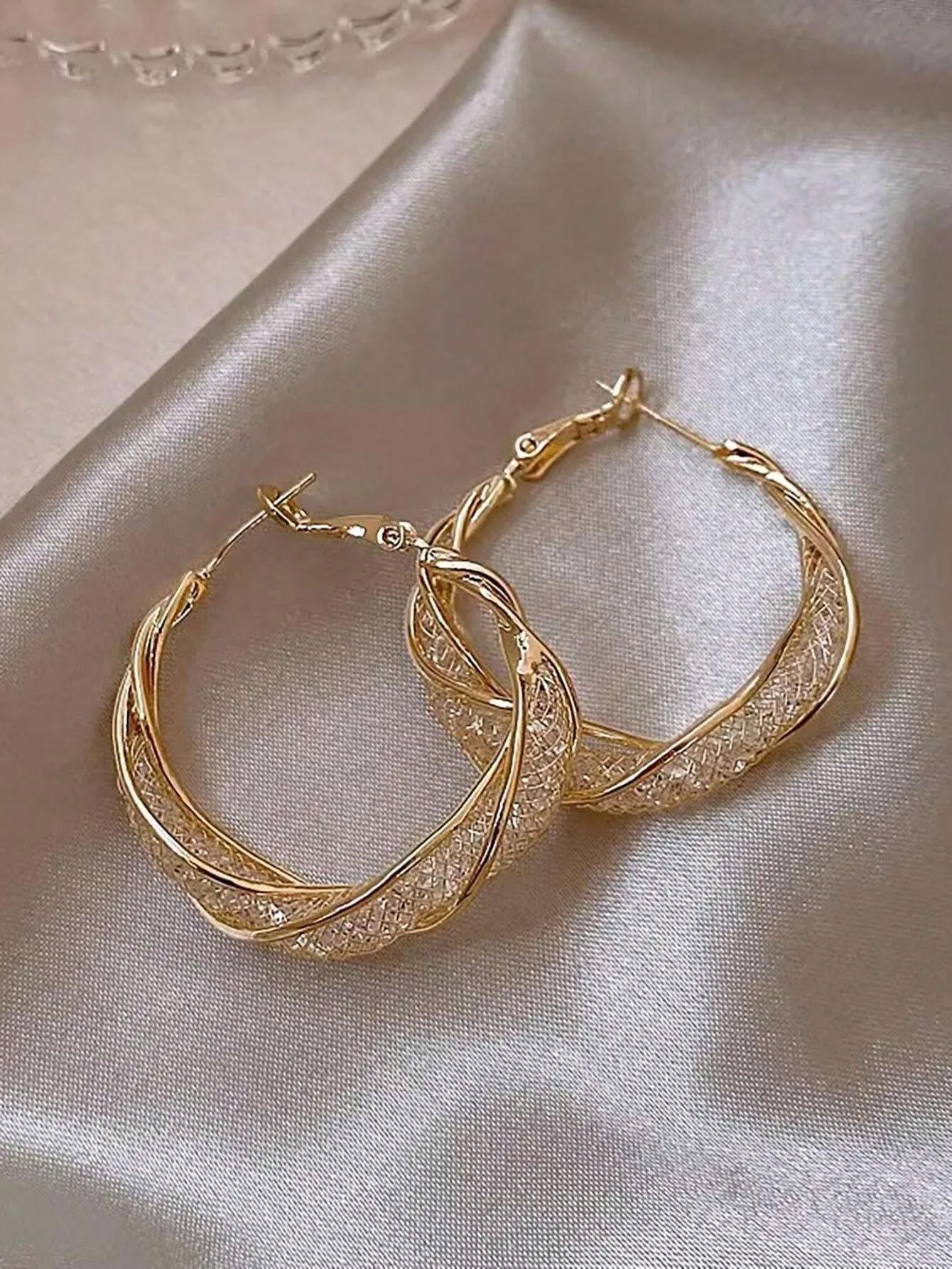 Gorgeous Intertwined Gold Color Hoop Earrings With Intricate Mesh Stylish Style Earrings For Women Party Gift Jewelry - Image 5