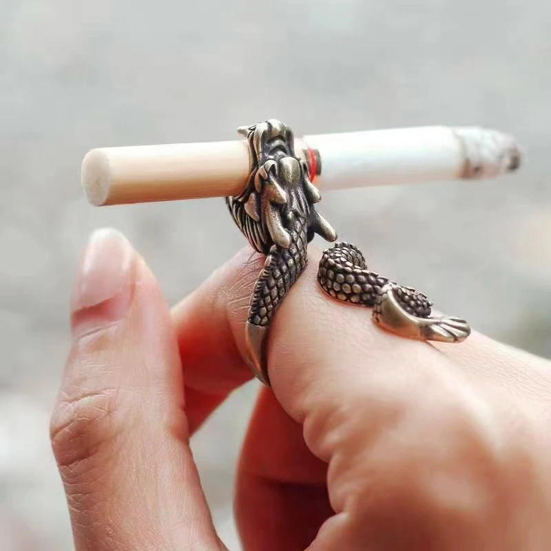Vintage Personality Gold-Plated Cigarette Holder Ring of Cigarette Holder Bracket Chinese Dragon Rings for Men Party Jewelry